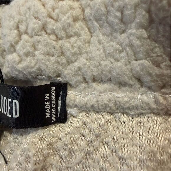 Missguided Women's Beige Teddy Sherpa Jogger Pants Size 2 Casual - Picture 4 of 7